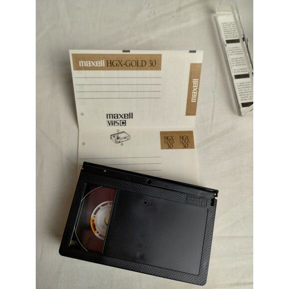 Maxell TC-30 VHS-C Camcorder Videocassette Tape HGX Gold Premium High Grade New - Picture 1 of 5